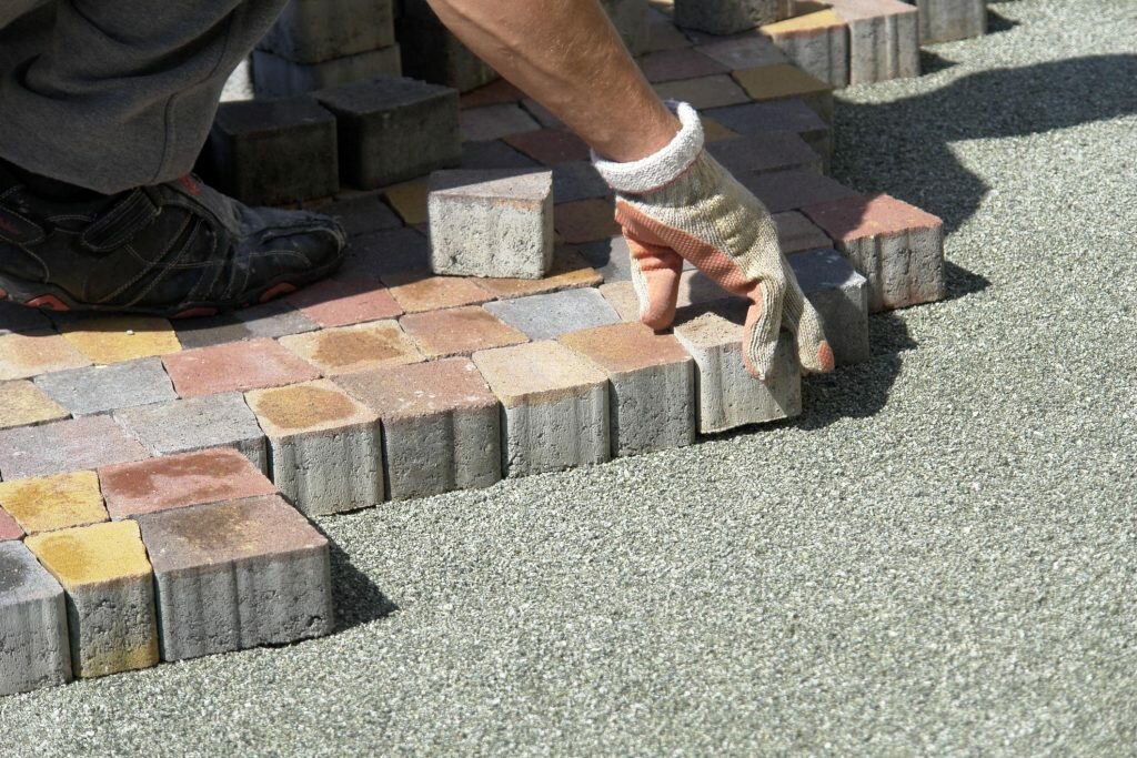 paving contractors stone paving
